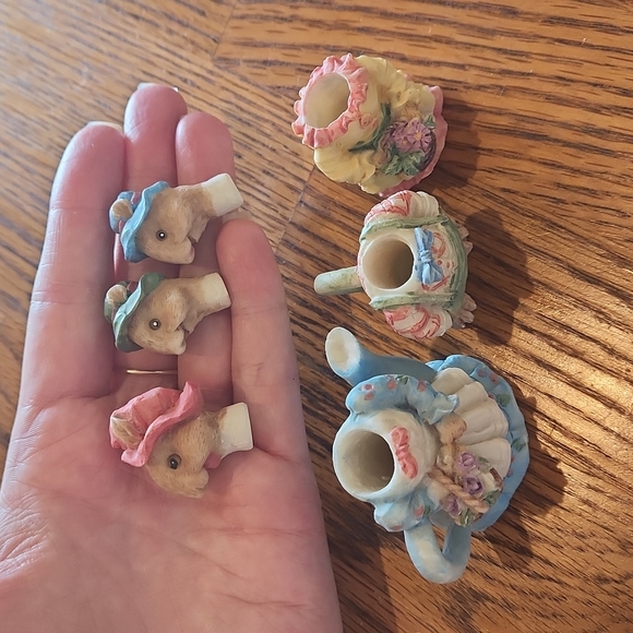 Whimsical rabbit/mouse mini tea set - Picture 4 of 8